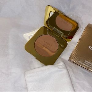 ❤️TOM FORD❤️ bronzing powder（01